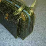 <p>※※※こちらは以前のブログに掲載していた内容です※※※ 毎日慌ただしく過ぎていく日々の中で、又とても嬉しいメッセージをお客様から頂きました。 東京都港区のＳ．Ｈ様からです。 今回は10数年前にご購入されたイタリアのブラン [...]</p>
